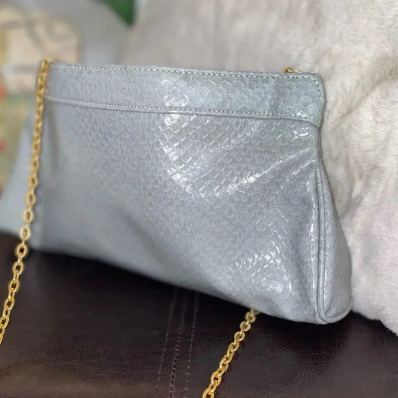SHINY GREY SNAKESKIN LEATHER CLUTCH WITH GOLD CHAIN - Picture 1 of 7